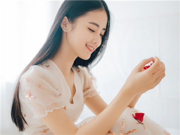 爆亏4个亿，明天怎么办？